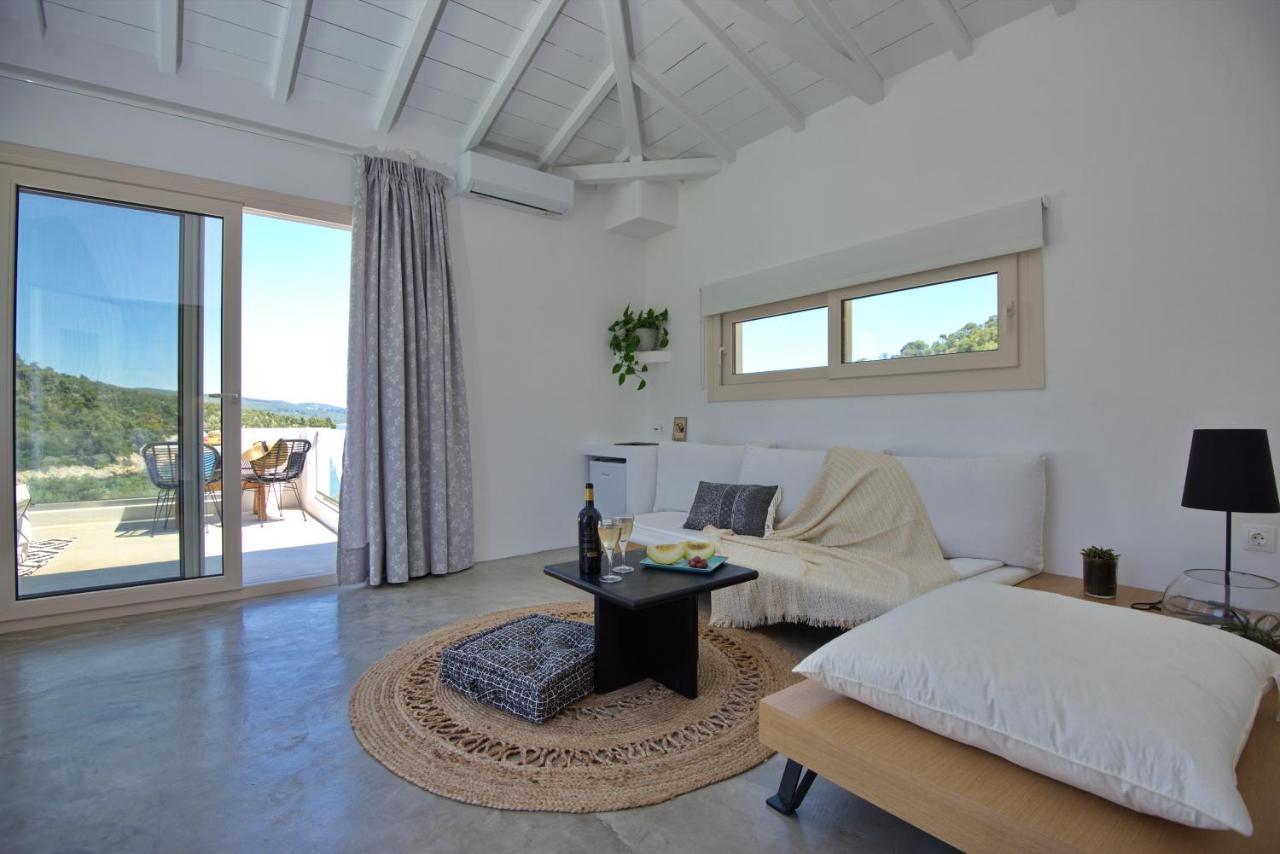 Eleon Suites New Isomata Esterno foto