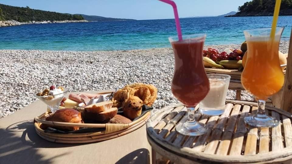 Eleon Suites New Isomata Esterno foto